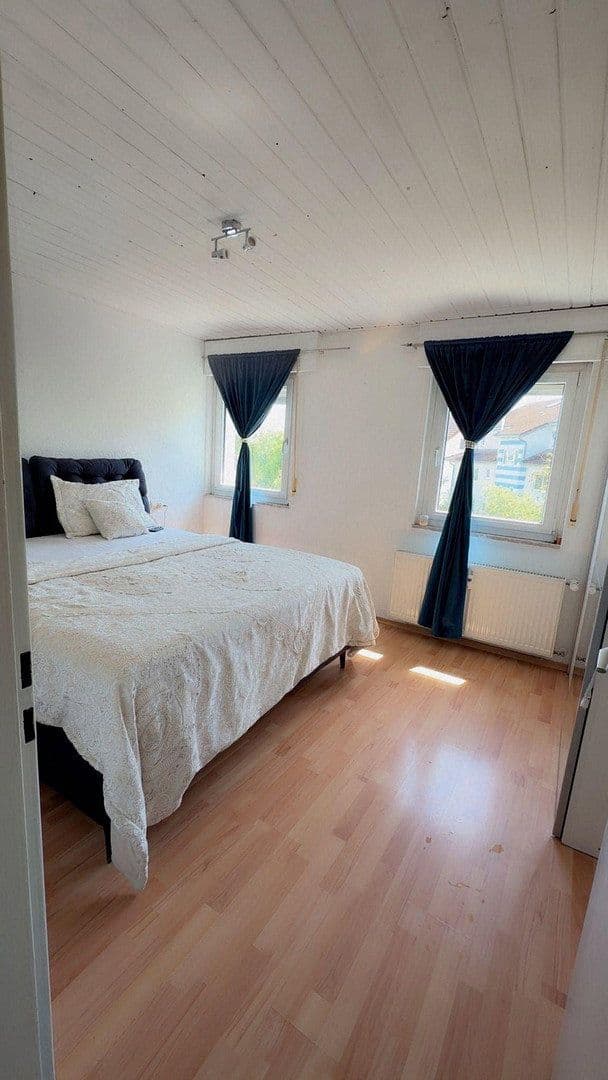 Prenájom bytu 2-izbový 66 m², Radolfzell am Bodensee, Bádensko-Wurttembersko Prenájom bytu 2-izbový 66 m², Radolfzell am Bodensee, Bádensko-Wurttembersko