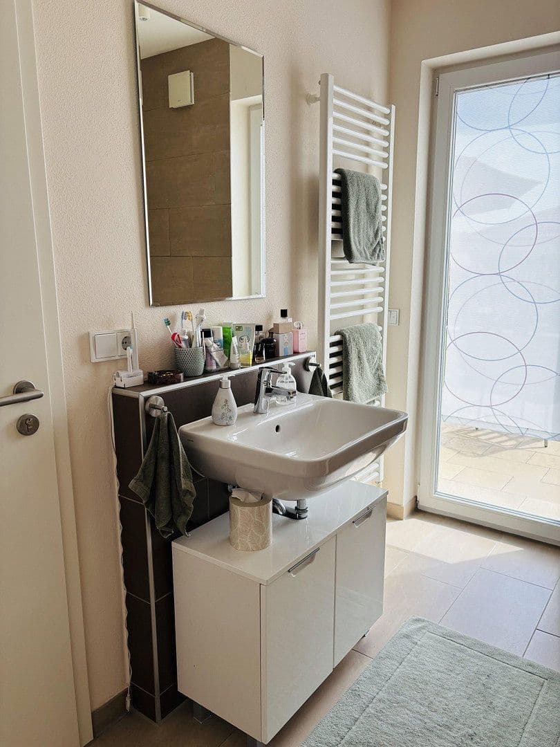 Prenájom kancelárie 23 m², Wenzenbach, Bavorsko Prenájom kancelárie 23 m², Wenzenbach, Bavorsko