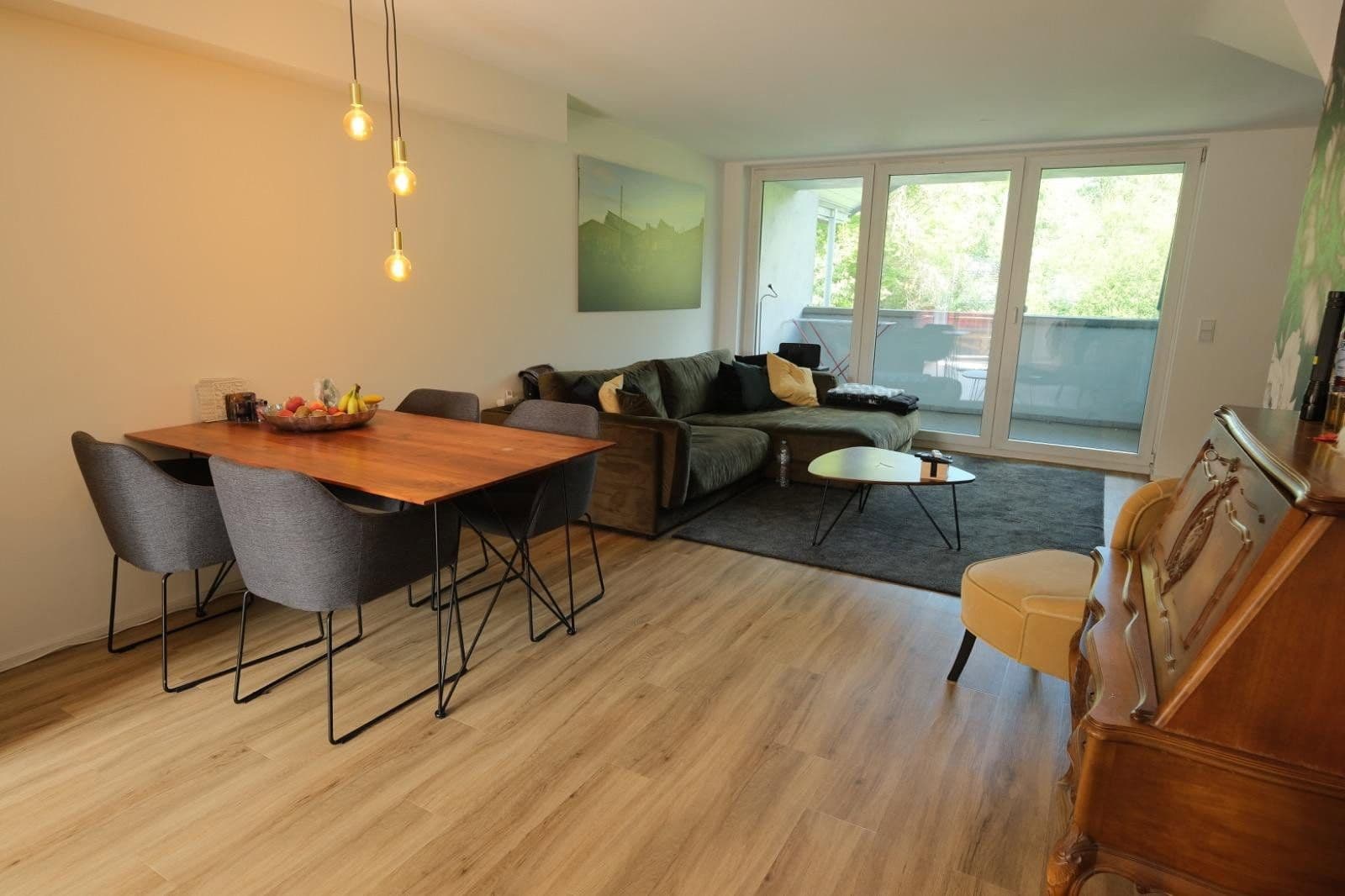 Prenájom bytu 3-izbový 76 m², Köln, Severné Porýnie - Westfálsko Prenájom bytu 3-izbový 76 m², Köln, Severné Porýnie - Westfálsko