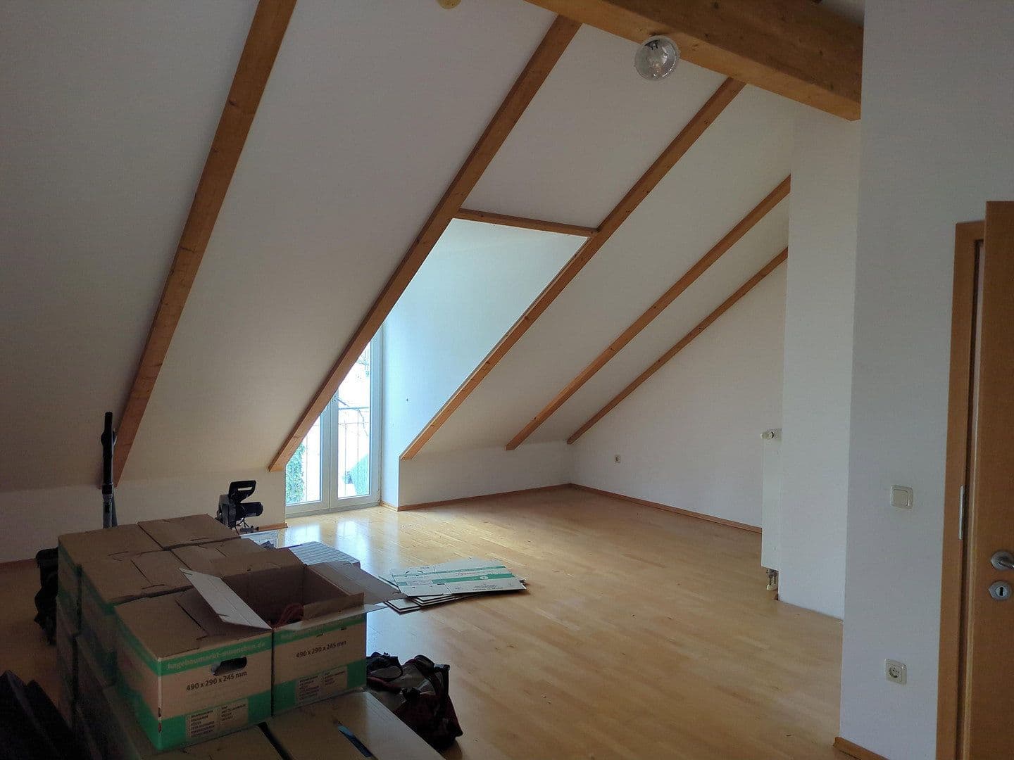 Prenájom domu 152 m², pozemek 300 m², Erding, Bavorsko Prenájom domu 152 m², pozemek 300 m², Erding, Bavorsko