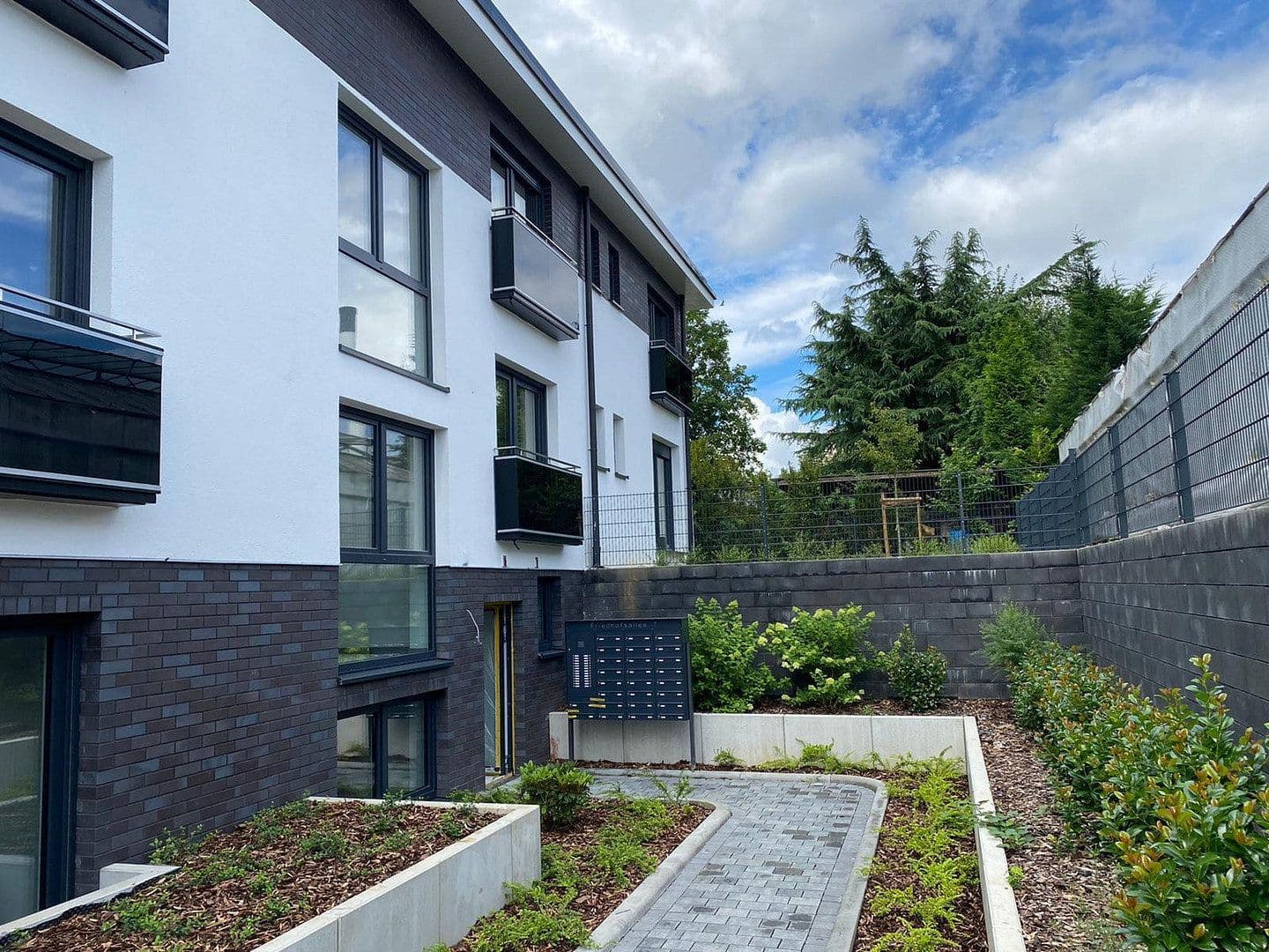 Prenájom bytu 1-izbový 27 m², Friedhofsallee 7, Gießen, Hesensko Prenájom bytu 1-izbový 27 m², Friedhofsallee 7, Gießen, Hesensko