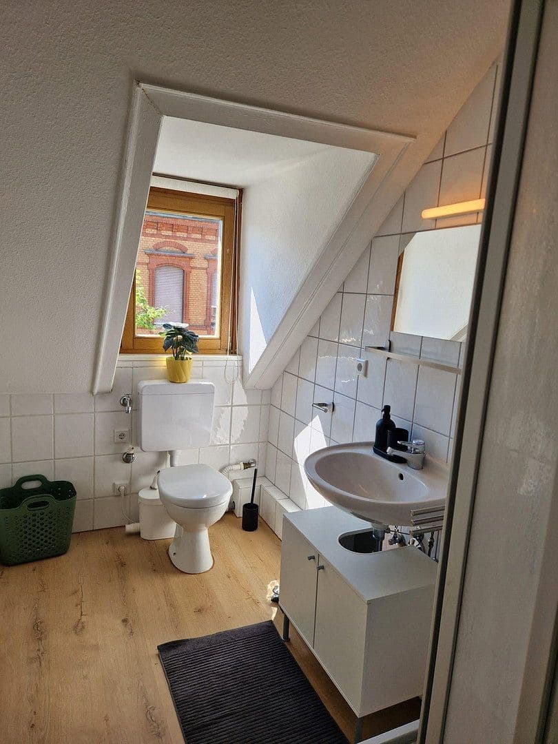 Prenájom bytu 2-izbový 42 m², Wiesbaden, Hesensko Prenájom bytu 2-izbový 42 m², Wiesbaden, Hesensko