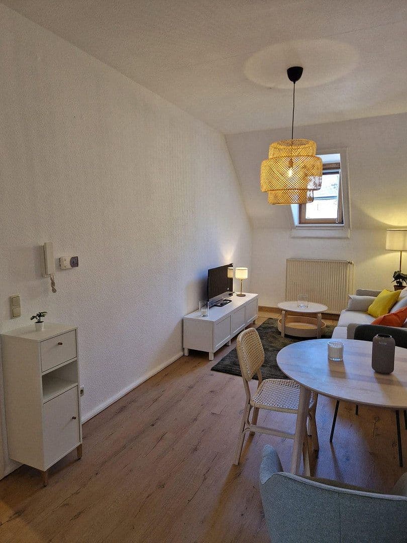 Prenájom bytu 2-izbový 42 m², Wiesbaden, Hesensko Prenájom bytu 2-izbový 42 m², Wiesbaden, Hesensko