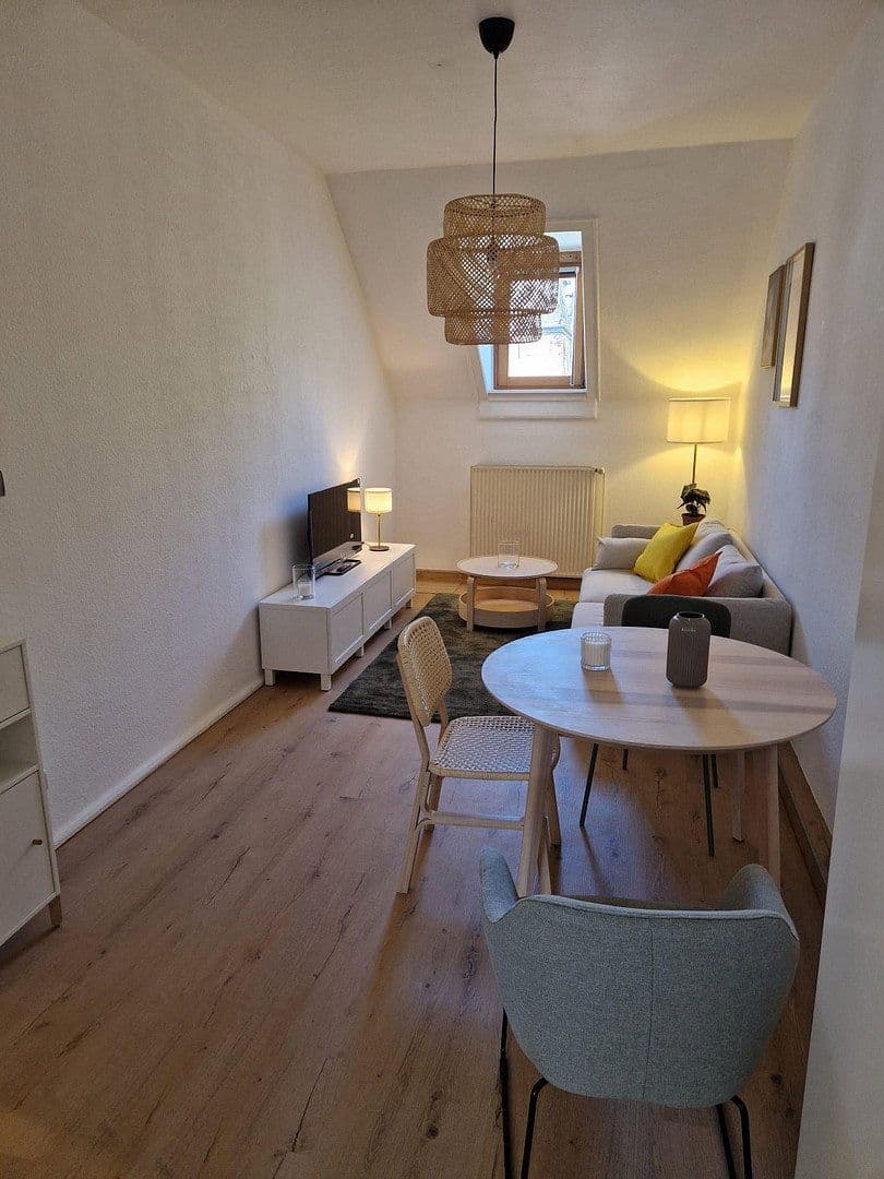 Prenájom bytu 2-izbový 42 m², Wiesbaden, Hesensko Prenájom bytu 2-izbový 42 m², Wiesbaden, Hesensko