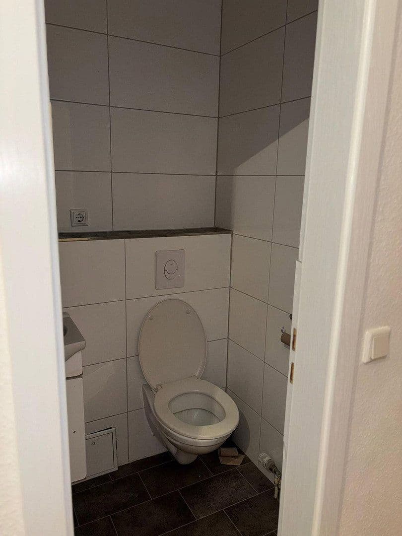 Predaj bytu 3-izbový 85 m², Stresemann Straße 3, Köln, Severné Porýnie - Westfálsko Predaj bytu 3-izbový 85 m², Stresemann Straße 3, Köln, Severné Porýnie - Westfálsko