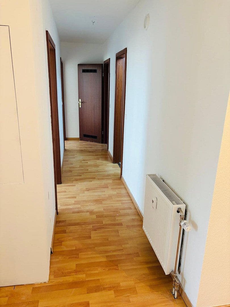 Predaj bytu 3-izbový 85 m², Stresemann Straße 3, Köln, Severné Porýnie - Westfálsko Predaj bytu 3-izbový 85 m², Stresemann Straße 3, Köln, Severné Porýnie - Westfálsko