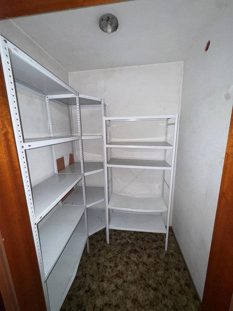 Predaj bytu 3-izbový 85 m², Stresemann Straße 3, Köln, Severné Porýnie - Westfálsko Predaj bytu 3-izbový 85 m², Stresemann Straße 3, Köln, Severné Porýnie - Westfálsko