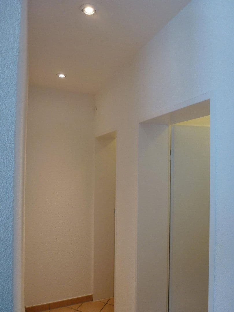 Prenájom nebytového priestoru 350 m², Rödermark, Hesensko Prenájom nebytového priestoru 350 m², Rödermark, Hesensko