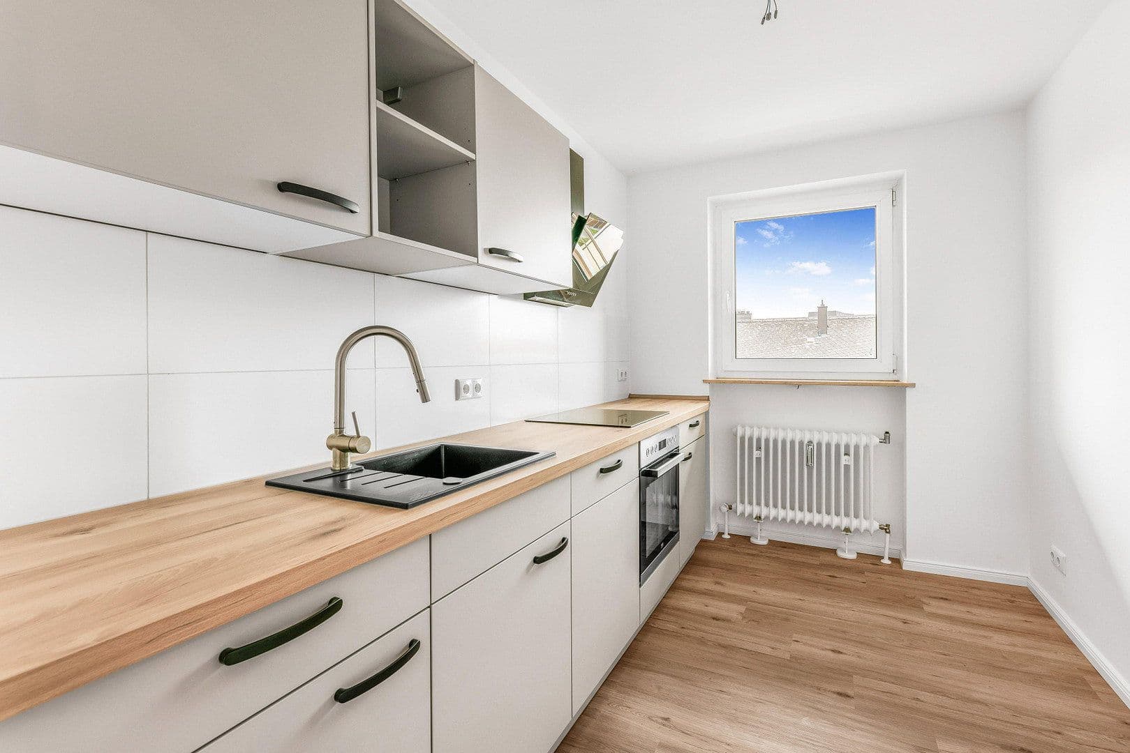 Prenájom bytu 3-izbový 71 m², Hof, Bavorsko Prenájom bytu 3-izbový 71 m², Hof, Bavorsko