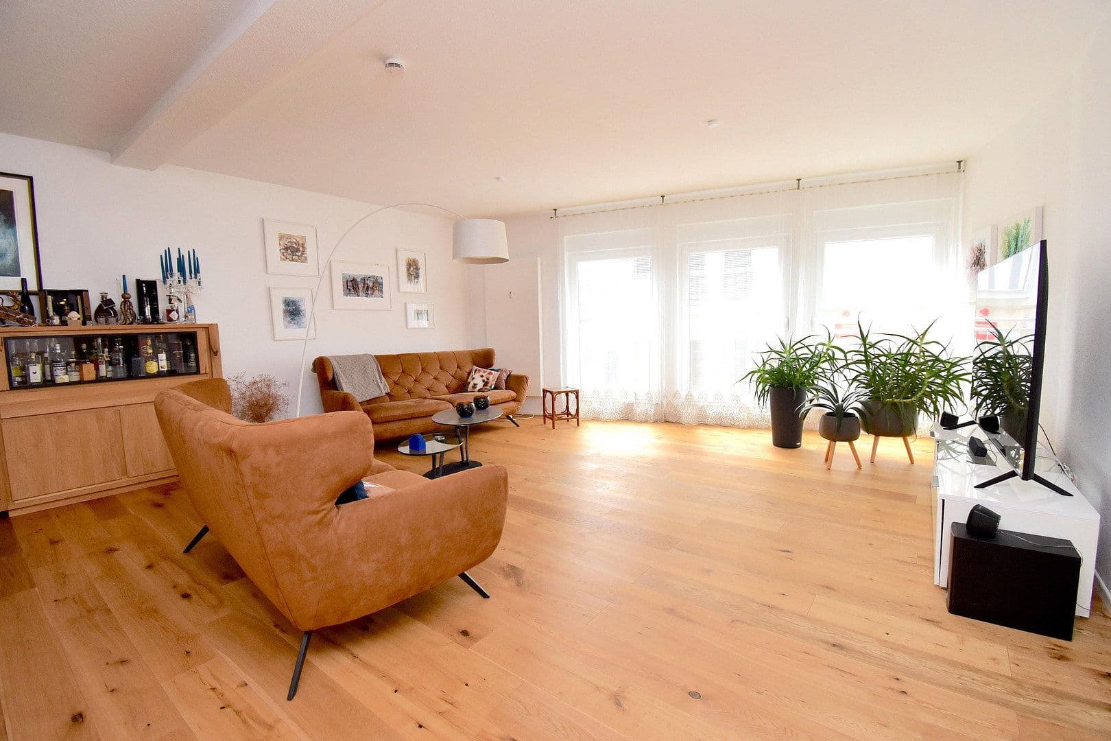 Prenájom bytu 3-izbový 164 m², Stuttgarter Straße 23, Weil der Stadt, Bádensko-Wurttembersko Prenájom bytu 3-izbový 164 m², Stuttgarter Straße 23, Weil der Stadt, Bádensko-Wurttembersko