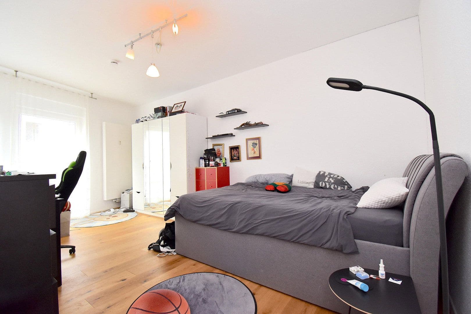 Prenájom bytu 3-izbový 164 m², Stuttgarter Straße 23, Weil der Stadt, Bádensko-Wurttembersko Prenájom bytu 3-izbový 164 m², Stuttgarter Straße 23, Weil der Stadt, Bádensko-Wurttembersko