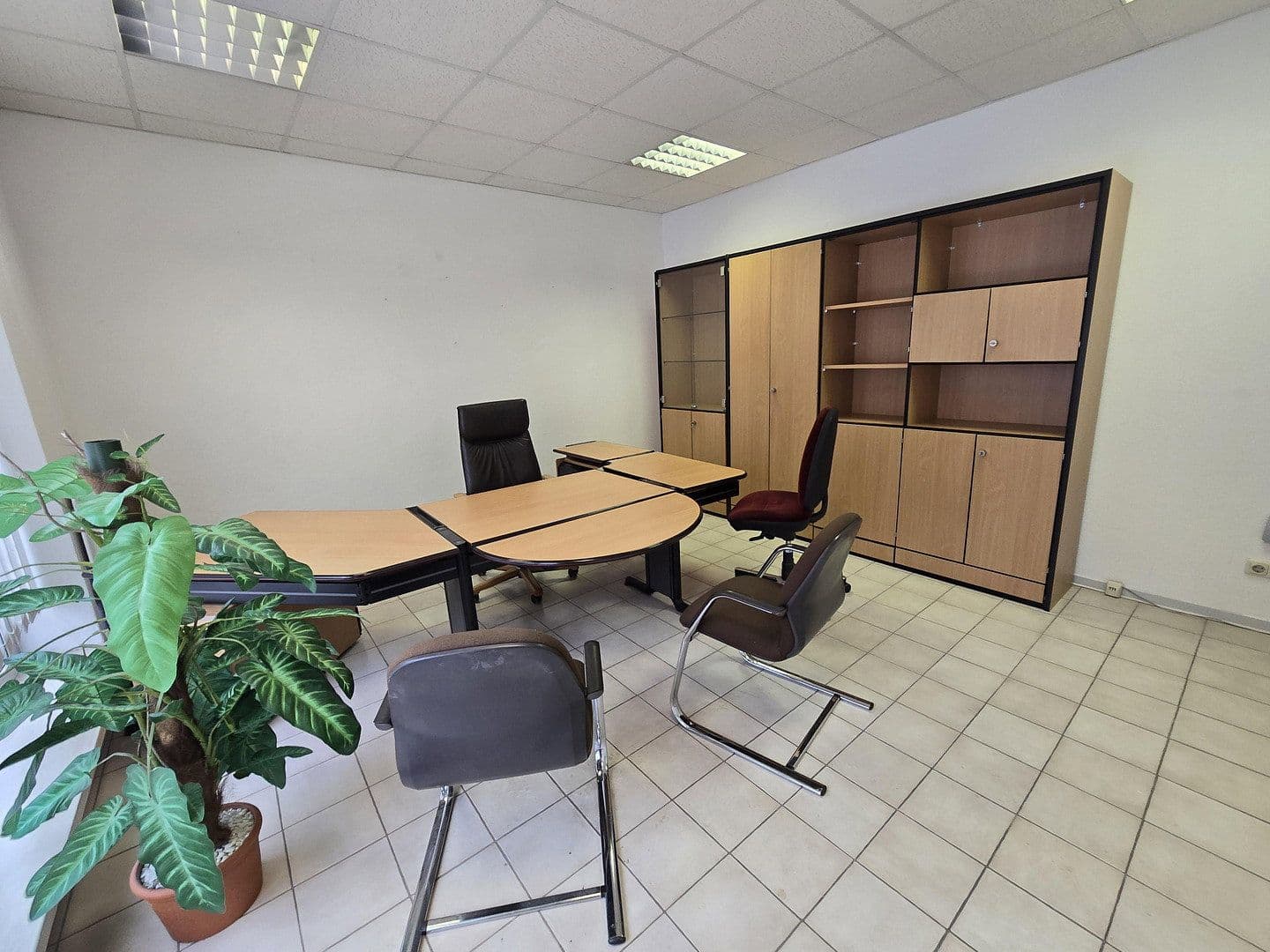 Prenájom kancelárie 66 m², Hesseröder Straße 11, Nordhausen, Durínsko Prenájom kancelárie 66 m², Hesseröder Straße 11, Nordhausen, Durínsko