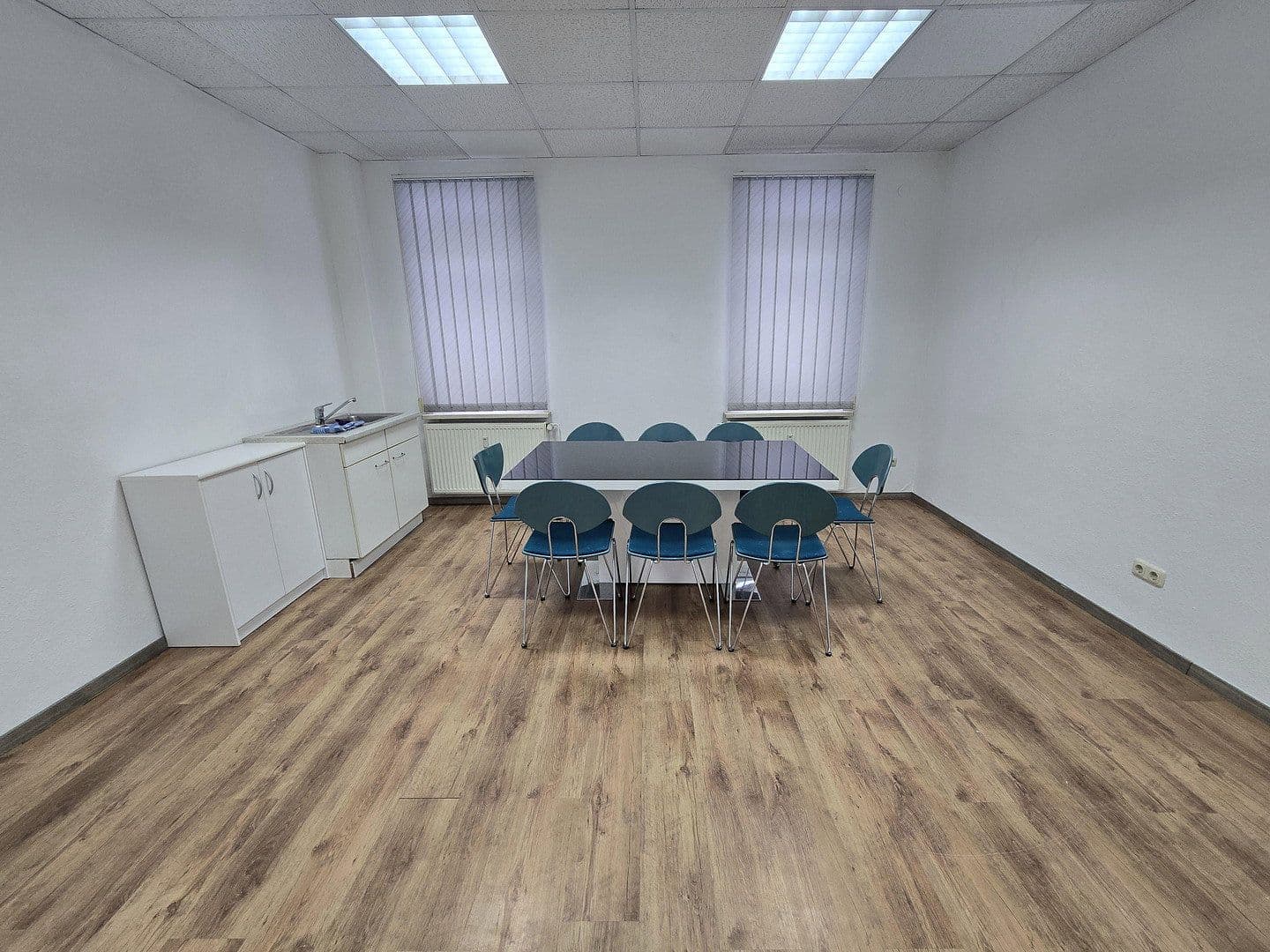 Prenájom kancelárie 66 m², Hesseröder Straße 11, Nordhausen, Durínsko Prenájom kancelárie 66 m², Hesseröder Straße 11, Nordhausen, Durínsko