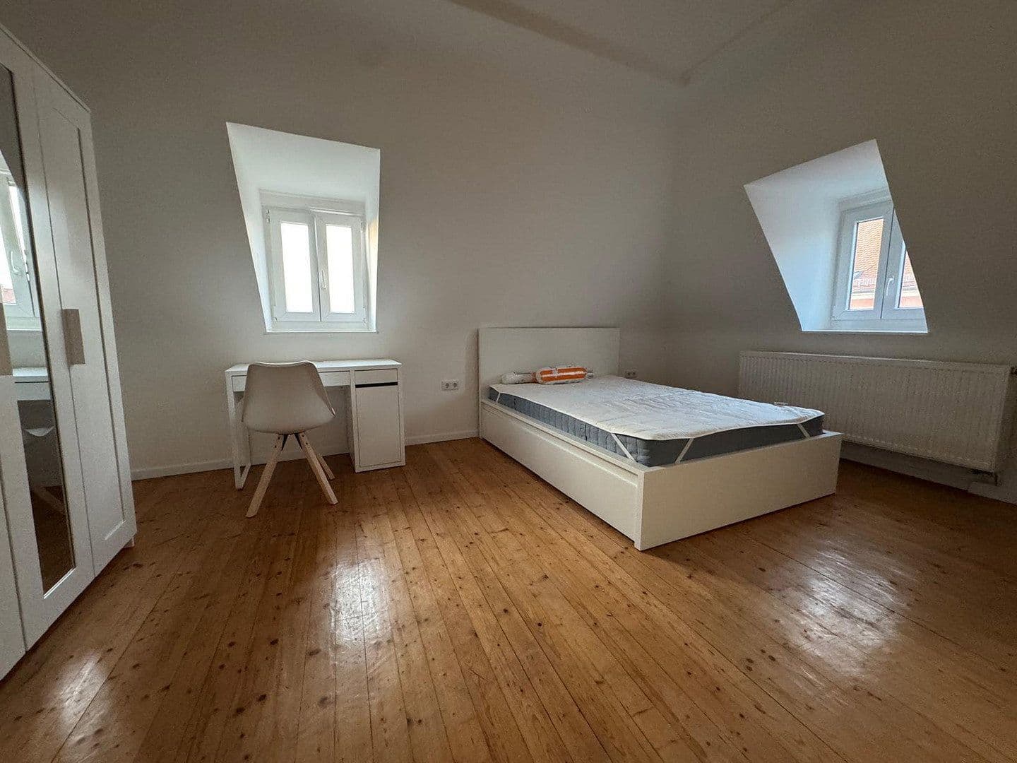 Prenájom bytu 14 m², Kirschgartenstraße 22, Nürnberg, Bavorsko Prenájom bytu 14 m², Kirschgartenstraße 22, Nürnberg, Bavorsko