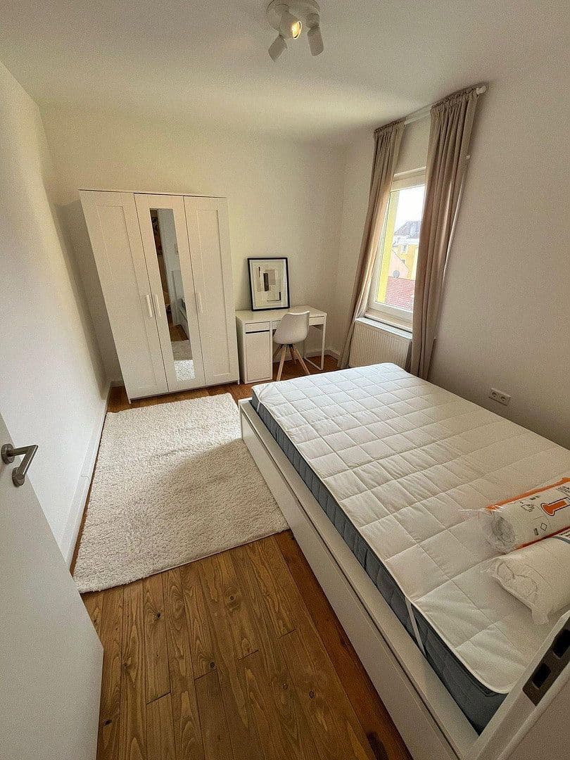 Prenájom bytu 14 m², Kirschgartenstraße 22, Nürnberg, Bavorsko Prenájom bytu 14 m², Kirschgartenstraße 22, Nürnberg, Bavorsko