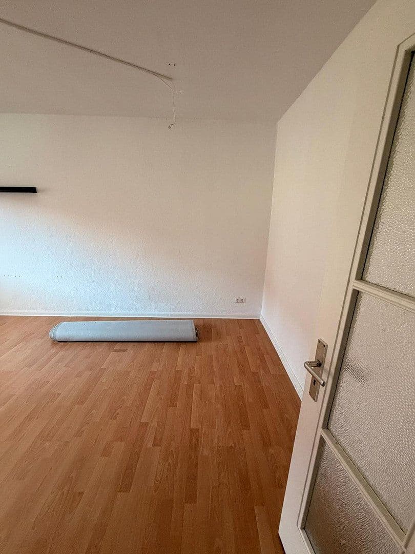 Prenájom bytu 2-izbový 55 m², Zwinglistr.6, Hannover, Dolné Sasko Prenájom bytu 2-izbový 55 m², Zwinglistr.6, Hannover, Dolné Sasko