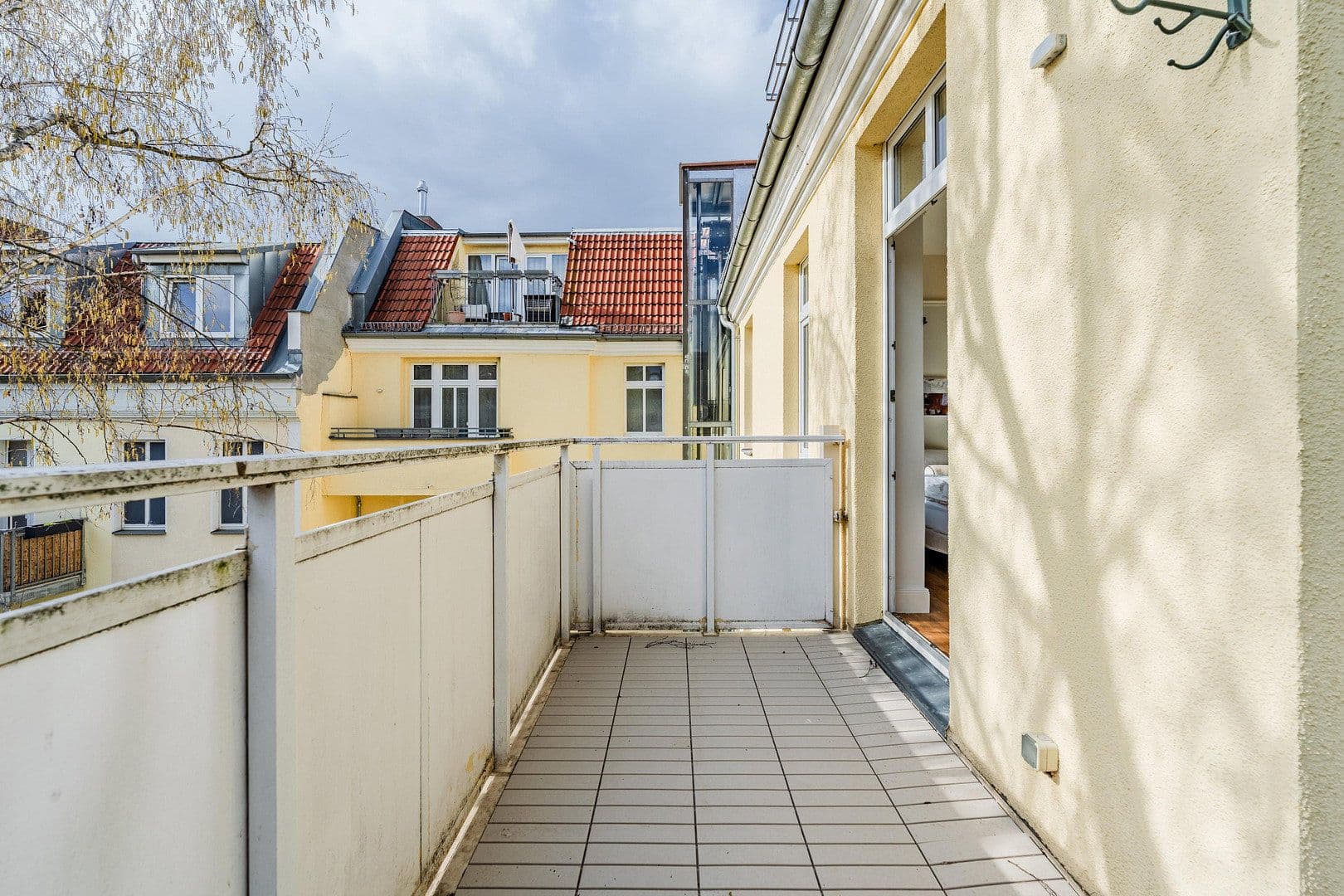 Predaj bytu 3-izbový 97 m², Berlin, Berlín Predaj bytu 3-izbový 97 m², Berlin, Berlín