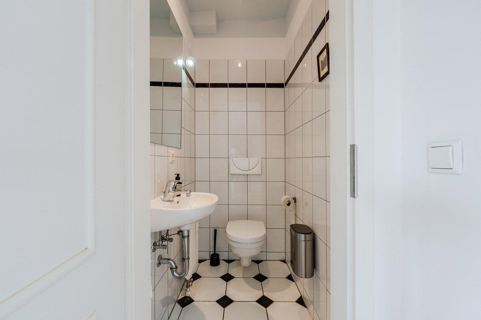 Predaj bytu 3-izbový 97 m², Berlin, Berlín Predaj bytu 3-izbový 97 m², Berlin, Berlín