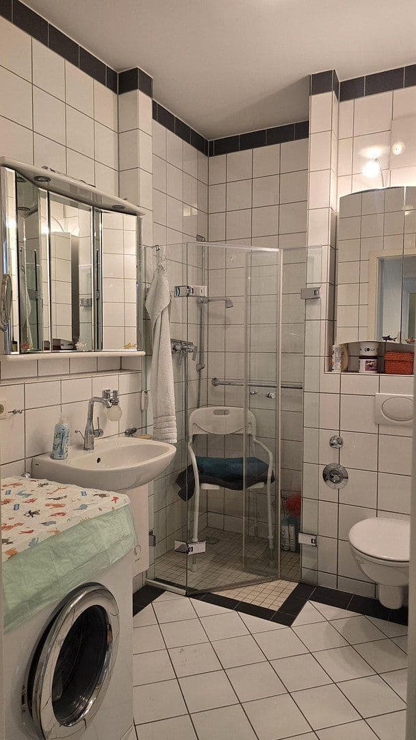 Predaj bytu 2-izbový 57 m², Hilde-und-Joseph, Professor-Neyses-Platz 2, Düsseldorf, Severné Porýnie - Westfálsko Predaj bytu 2-izbový 57 m², Hilde-und-Joseph, Professor-Neyses-Platz 2, Düsseldorf, Severné Porýnie - Westfálsko