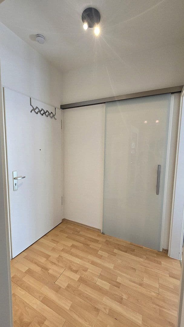 Predaj bytu 2-izbový 57 m², Hilde-und-Joseph, Professor-Neyses-Platz 2, Düsseldorf, Severné Porýnie - Westfálsko Predaj bytu 2-izbový 57 m², Hilde-und-Joseph, Professor-Neyses-Platz 2, Düsseldorf, Severné Porýnie - Westfálsko