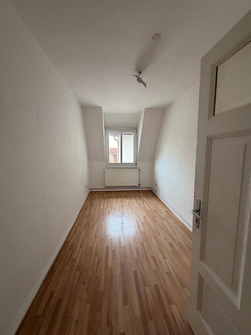 Prenájom bytu 3-izbový 100 m², Martinistraße 17A, Osnabrück, Dolné Sasko Prenájom bytu 3-izbový 100 m², Martinistraße 17A, Osnabrück, Dolné Sasko