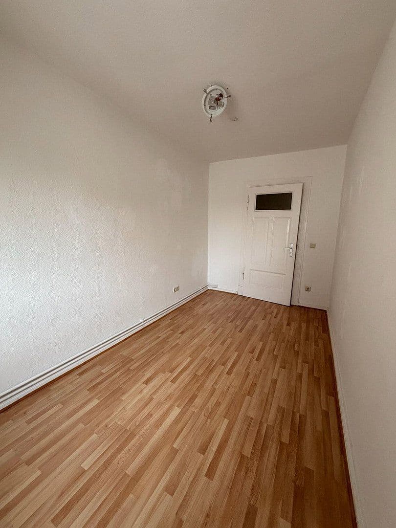 Prenájom bytu 3-izbový 100 m², Martinistraße 17A, Osnabrück, Dolné Sasko Prenájom bytu 3-izbový 100 m², Martinistraße 17A, Osnabrück, Dolné Sasko