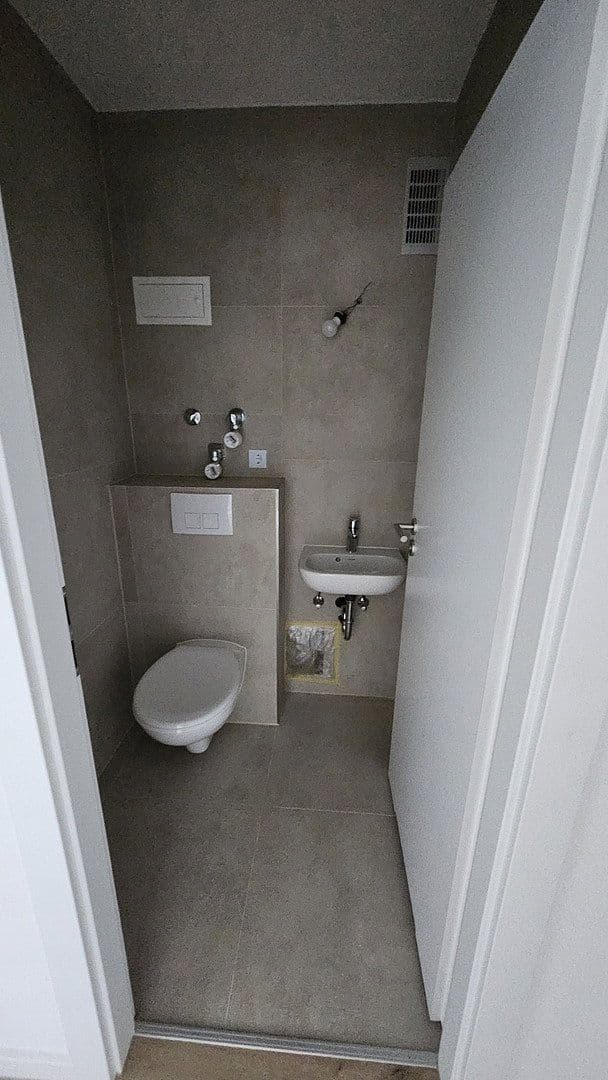 Prenájom bytu 3-izbový 76 m², Berliner Ring 43, Wertheim, Bádensko-Wurttembersko Prenájom bytu 3-izbový 76 m², Berliner Ring 43, Wertheim, Bádensko-Wurttembersko