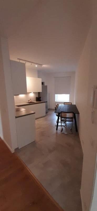 Prenájom bytu 2-izbový 83 m², Fritz-Reuter-Str.3, Berlin, Berlín Prenájom bytu 2-izbový 83 m², Fritz-Reuter-Str.3, Berlin, Berlín