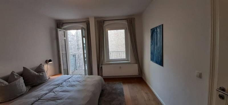 Prenájom bytu 2-izbový 83 m², Fritz-Reuter-Str.3, Berlin, Berlín Prenájom bytu 2-izbový 83 m², Fritz-Reuter-Str.3, Berlin, Berlín