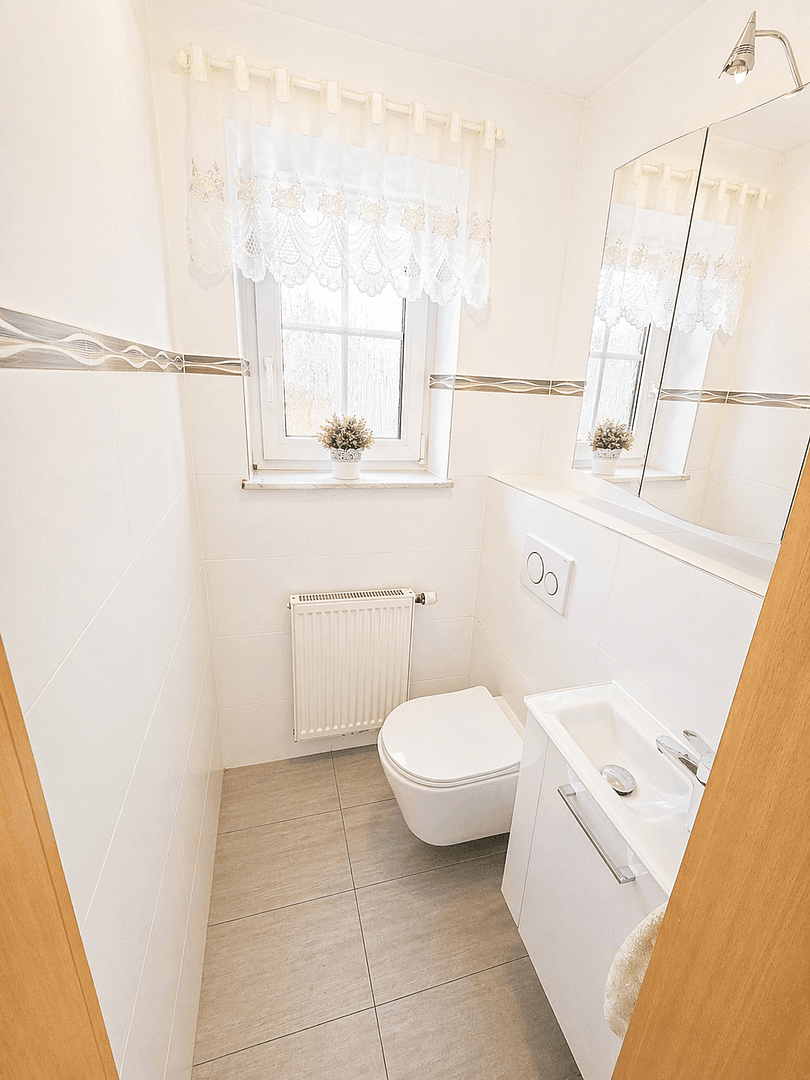 Predaj domu 105 m², pozemek 490 m², Mecklenburgerstr. 29, Langenzenn, Bavorsko Predaj domu 105 m², pozemek 490 m², Mecklenburgerstr. 29, Langenzenn, Bavorsko