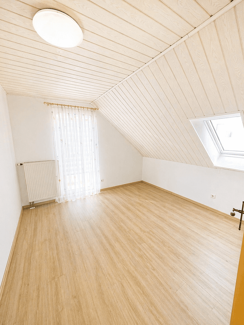 Predaj domu 105 m², pozemek 490 m², Mecklenburgerstr. 29, Langenzenn, Bavorsko Predaj domu 105 m², pozemek 490 m², Mecklenburgerstr. 29, Langenzenn, Bavorsko