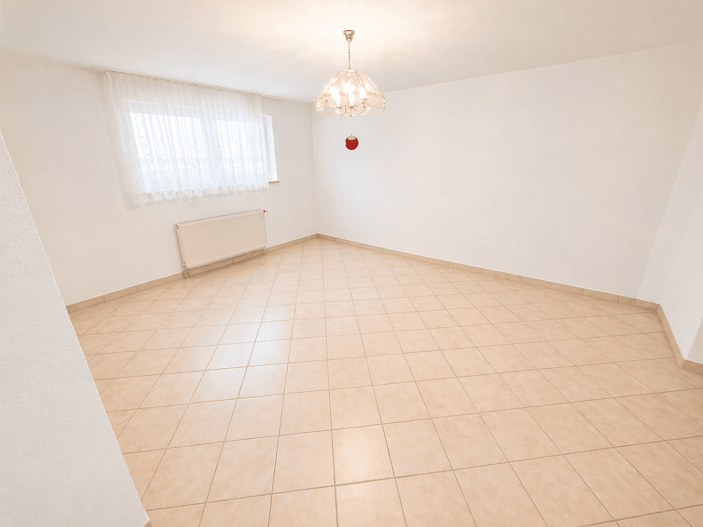Predaj domu 105 m², pozemek 490 m², Mecklenburgerstr. 29, Langenzenn, Bavorsko Predaj domu 105 m², pozemek 490 m², Mecklenburgerstr. 29, Langenzenn, Bavorsko