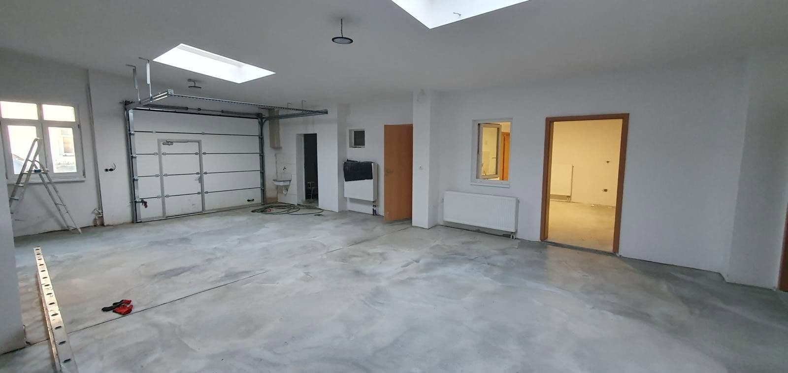 Prenájom nebytového priestoru 340 m², Fürstenwalder Allee 52, Berlin, Berlín Prenájom nebytového priestoru 340 m², Fürstenwalder Allee 52, Berlin, Berlín