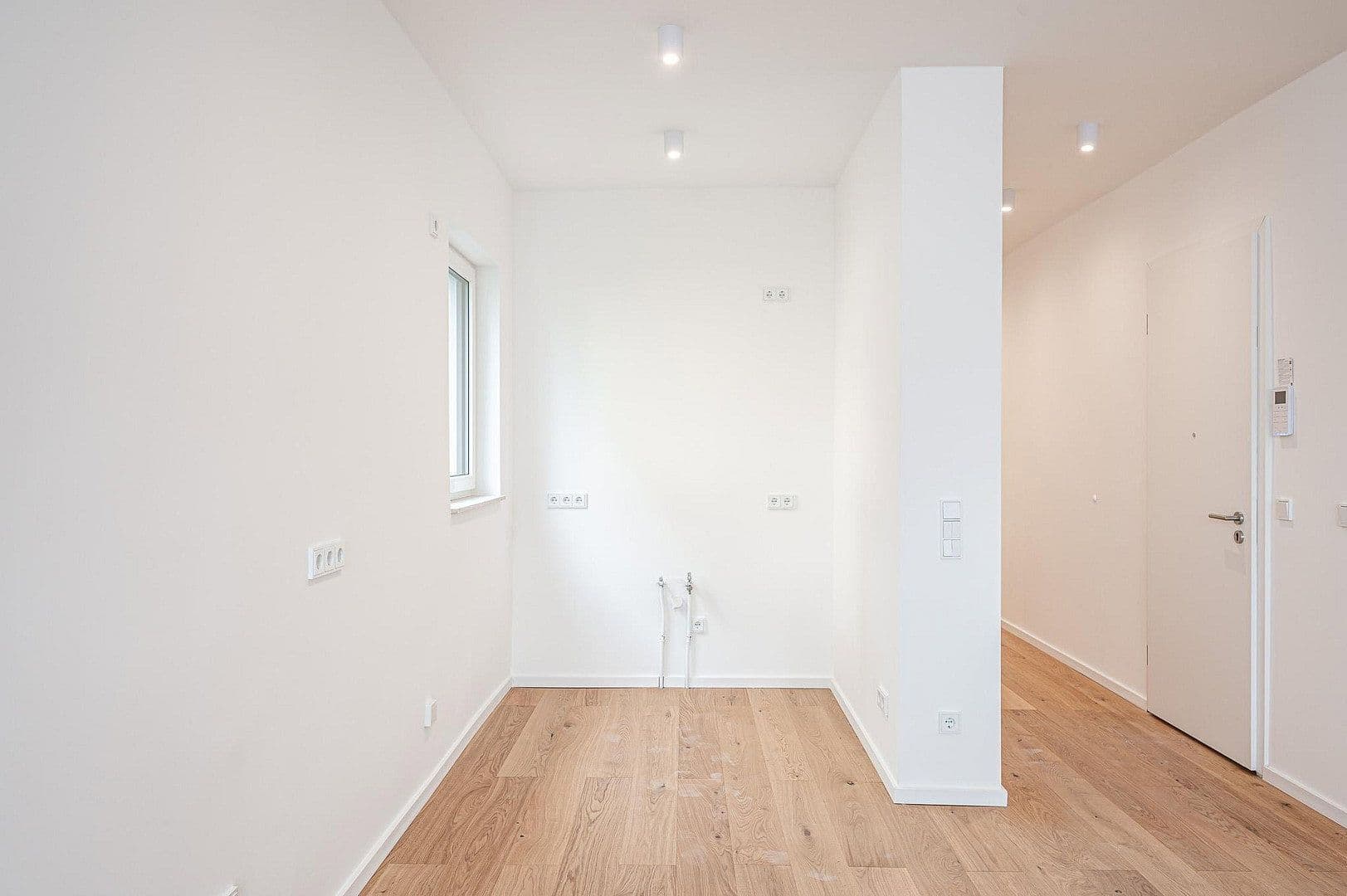 Predaj bytu 2-izbový 65 m², Leydenallee 37, Berlin, Berlín Predaj bytu 2-izbový 65 m², Leydenallee 37, Berlin, Berlín