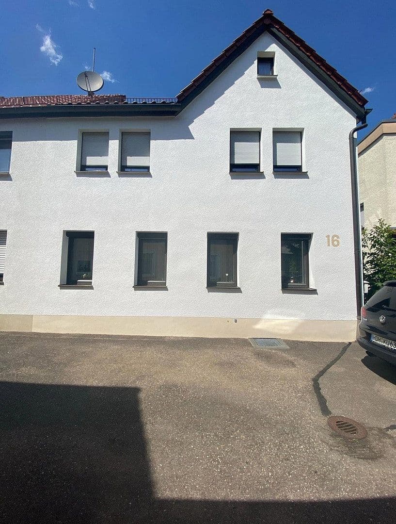Predaj domu 131 m², pozemek 208 m², Am Hohlgraben 16, Heidenheim an der Brenz, Bádensko-Wurttembersko Predaj domu 131 m², pozemek 208 m², Am Hohlgraben 16, Heidenheim an der Brenz, Bádensko-Wurttembersko