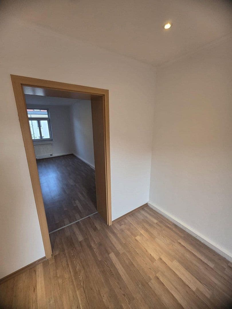 Prenájom bytu 2-izbový 40 m², Platenstr. 16, Nürnberg, Bavorsko Prenájom bytu 2-izbový 40 m², Platenstr. 16, Nürnberg, Bavorsko