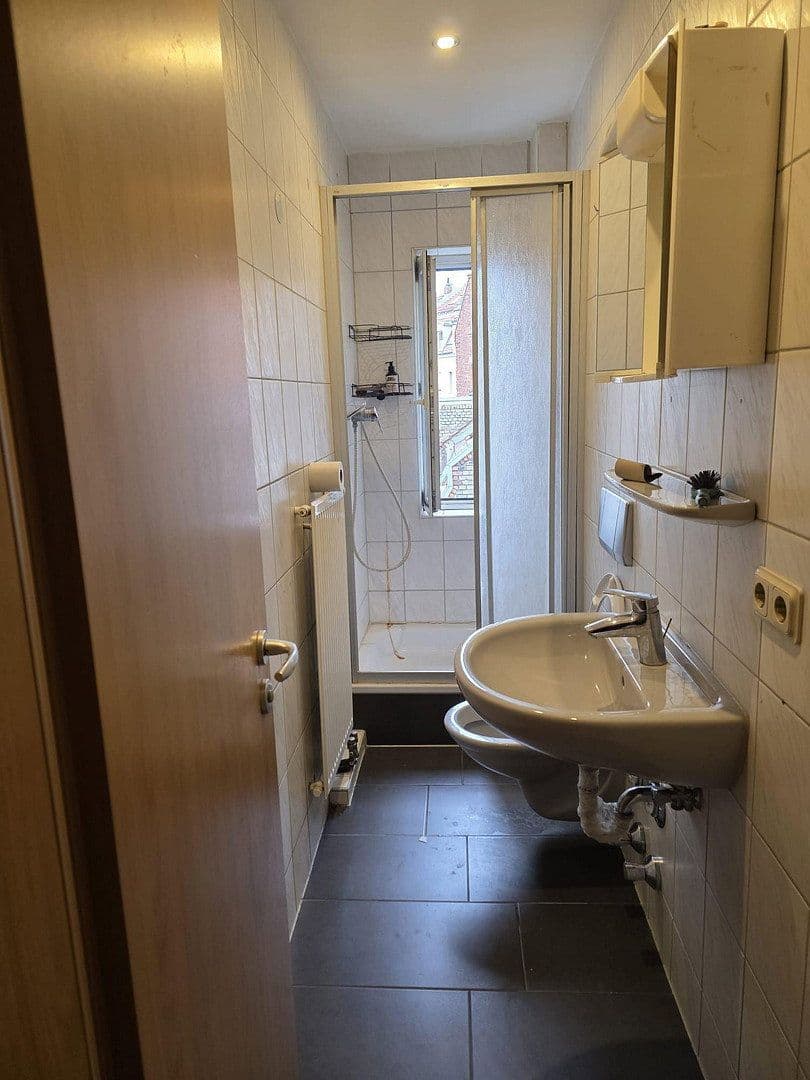 Prenájom bytu 2-izbový 40 m², Platenstr. 16, Nürnberg, Bavorsko Prenájom bytu 2-izbový 40 m², Platenstr. 16, Nürnberg, Bavorsko