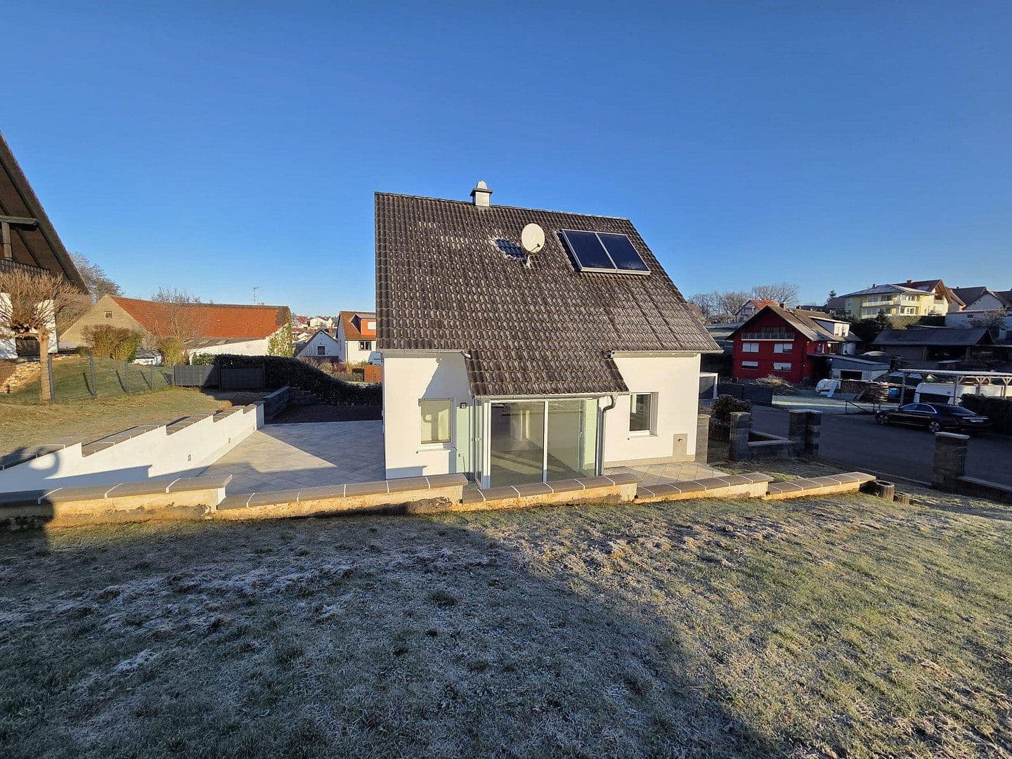 Predaj domu 108 m², pozemek 767 m², Ortenleite 8, Gerach, Bavorsko Predaj domu 108 m², pozemek 767 m², Ortenleite 8, Gerach, Bavorsko