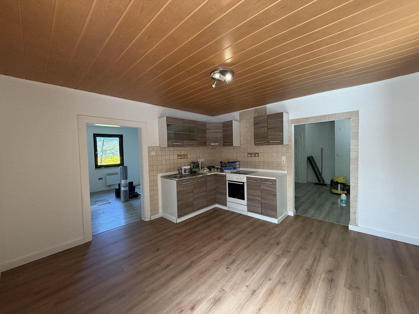 Prenájom bytu 3-izbový 60 m², Groß-Bieberau, Hesensko Prenájom bytu 3-izbový 60 m², Groß-Bieberau, Hesensko