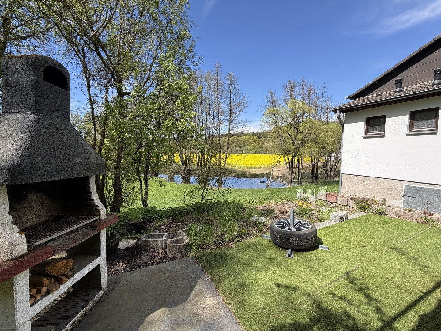 Prenájom bytu 3-izbový 60 m², Groß-Bieberau, Hesensko Prenájom bytu 3-izbový 60 m², Groß-Bieberau, Hesensko