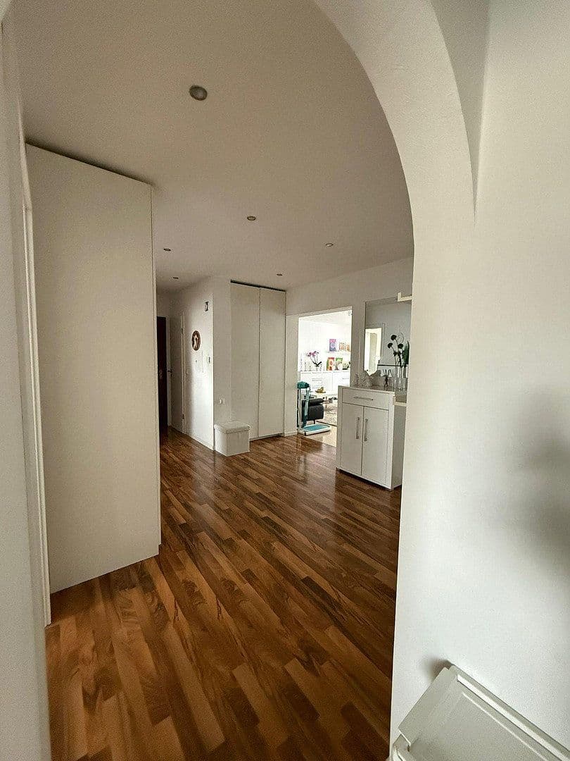 Predaj bytu 4-izbový 98 m², Öhringen, Bádensko-Wurttembersko Predaj bytu 4-izbový 98 m², Öhringen, Bádensko-Wurttembersko