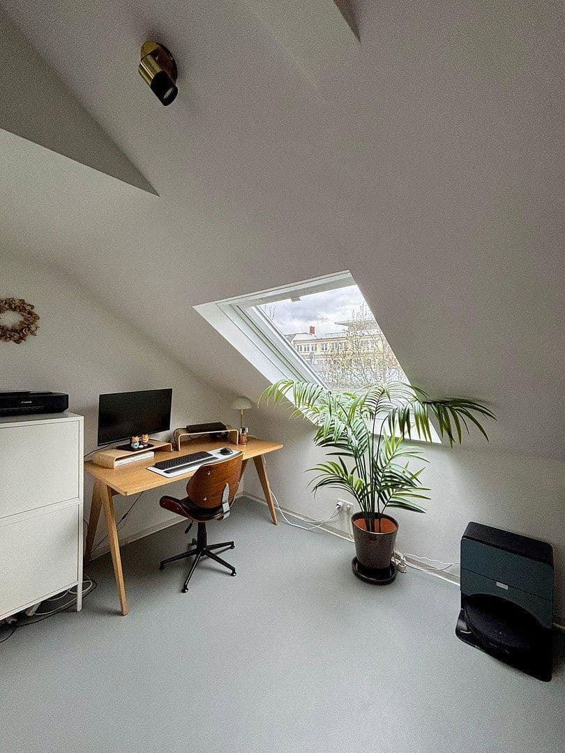 Prenájom bytu 2-izbový 62 m², Feuerseeplatz 10, Stuttgart, Bádensko-Wurttembersko Prenájom bytu 2-izbový 62 m², Feuerseeplatz 10, Stuttgart, Bádensko-Wurttembersko