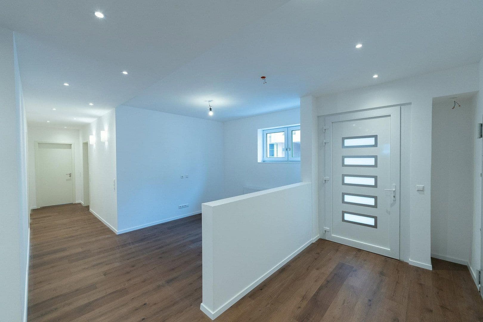 Prenájom bytu 5-izbový 131 m², Burgstallstrasse 35, Stuttgart, Bádensko-Wurttembersko Prenájom bytu 5-izbový 131 m², Burgstallstrasse 35, Stuttgart, Bádensko-Wurttembersko