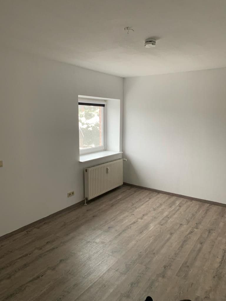 Prenájom bytu 3-izbový 98 m², Glücksstädter Straße 19, Weddelbrook, Šlezvicko-Holštajnsko Prenájom bytu 3-izbový 98 m², Glücksstädter Straße 19, Weddelbrook, Šlezvicko-Holštajnsko