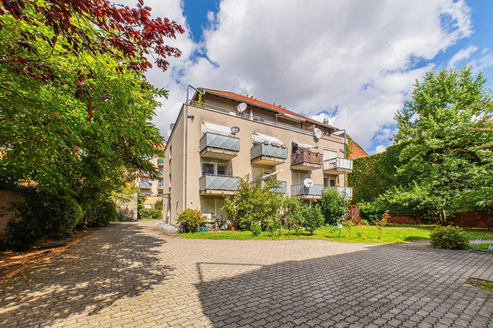 Predaj bytu 3-izbový 78 m², Elisenstr 18, Nürnberg, Bavorsko Predaj bytu 3-izbový 78 m², Elisenstr 18, Nürnberg, Bavorsko