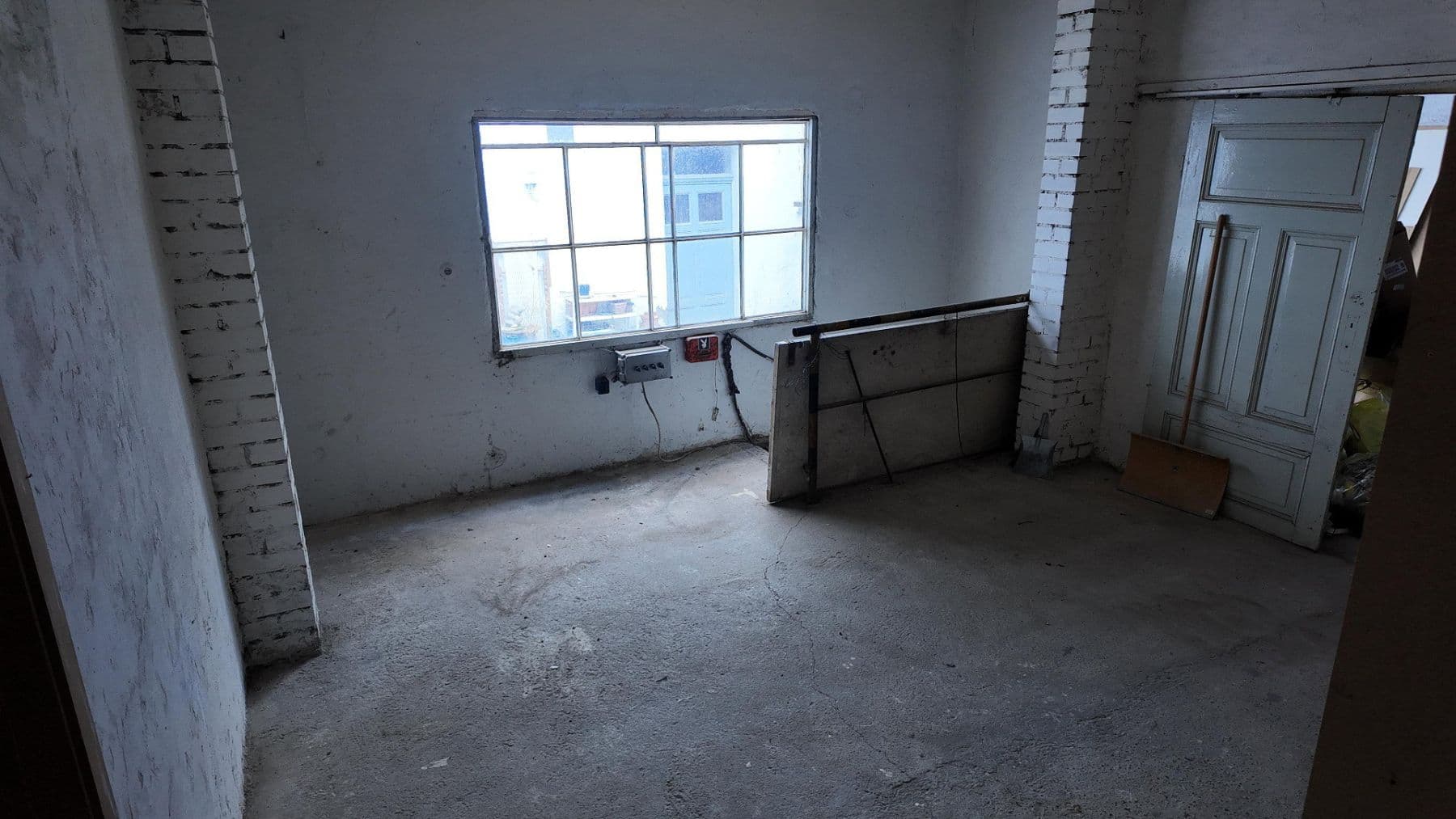 Prenájom nebytového priestoru 125 m², Gartenfeldstraße 18, Mainz, Porýnie-Falcko Prenájom nebytového priestoru 125 m², Gartenfeldstraße 18, Mainz, Porýnie-Falcko