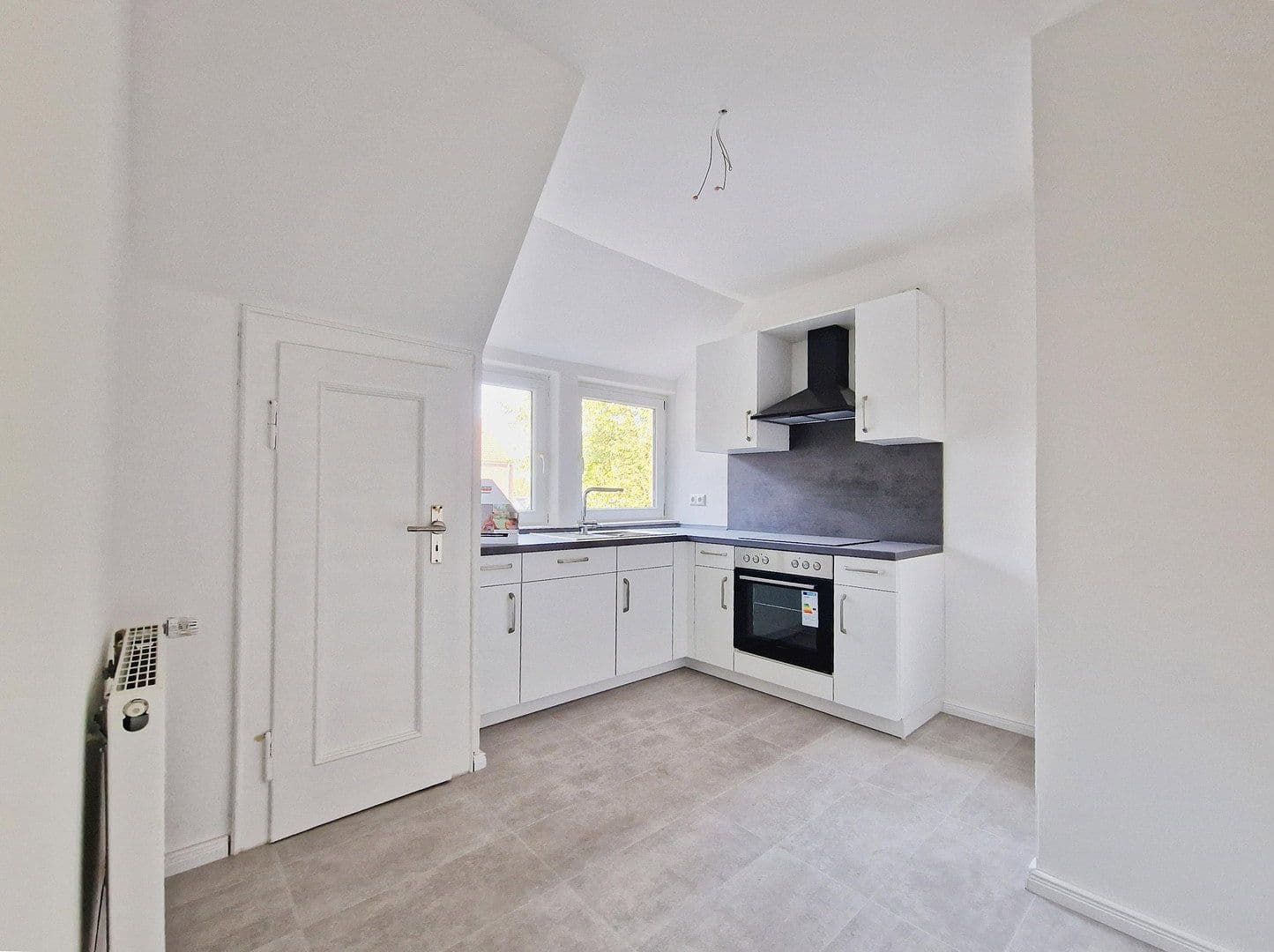 Prenájom bytu 4-izbový 123 m², Göhrdestraße 1a, Himbergen, Dolné Sasko Prenájom bytu 4-izbový 123 m², Göhrdestraße 1a, Himbergen, Dolné Sasko