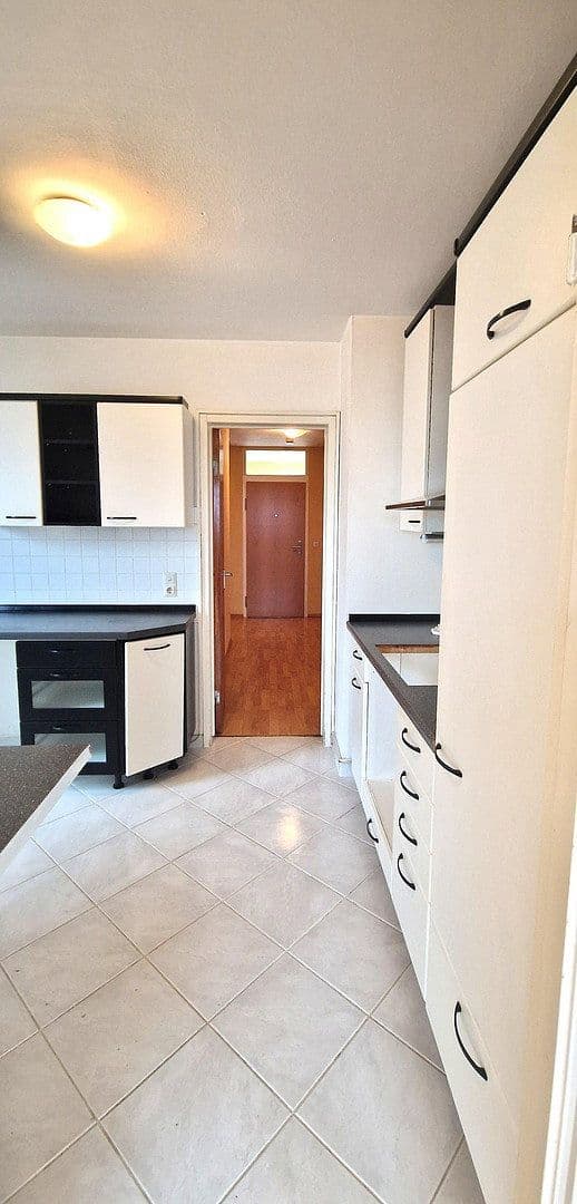 Predaj bytu 4-izbový 102 m², Bietigheim-Bissingen, Bádensko-Wurttembersko Predaj bytu 4-izbový 102 m², Bietigheim-Bissingen, Bádensko-Wurttembersko