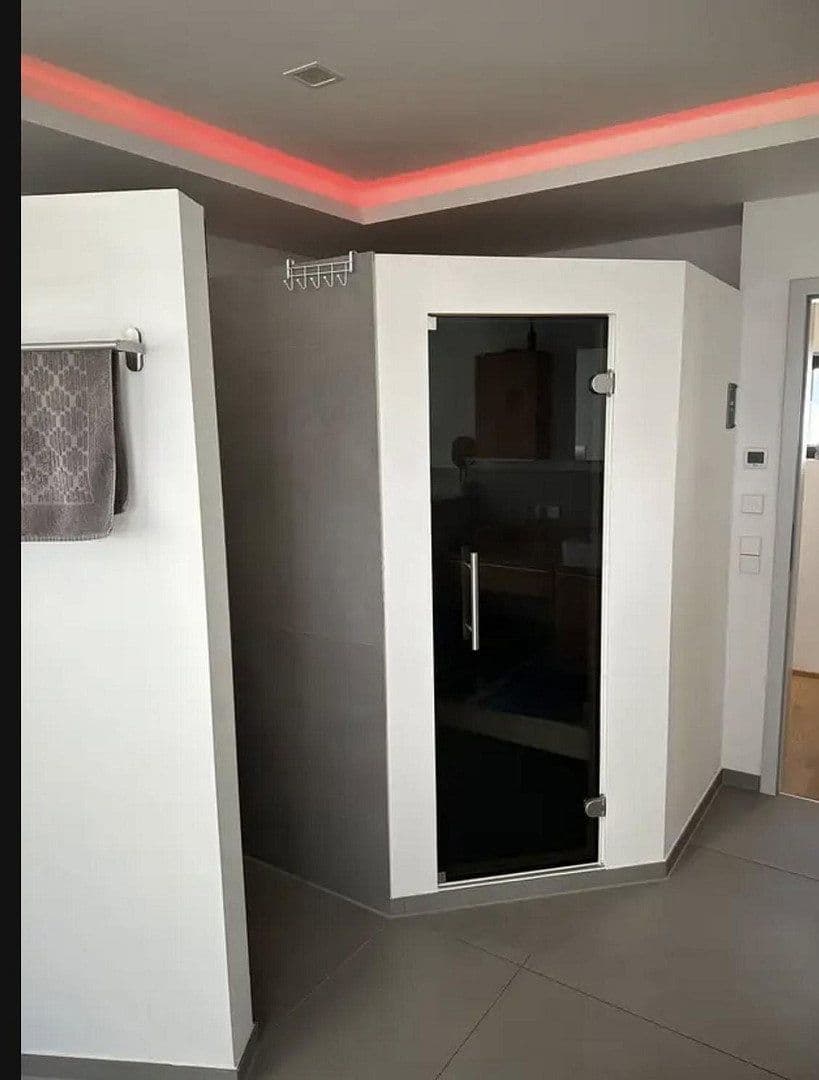 Predaj domu 264 m², pozemek 810 m², Heldenstein, Bavorsko Predaj domu 264 m², pozemek 810 m², Heldenstein, Bavorsko