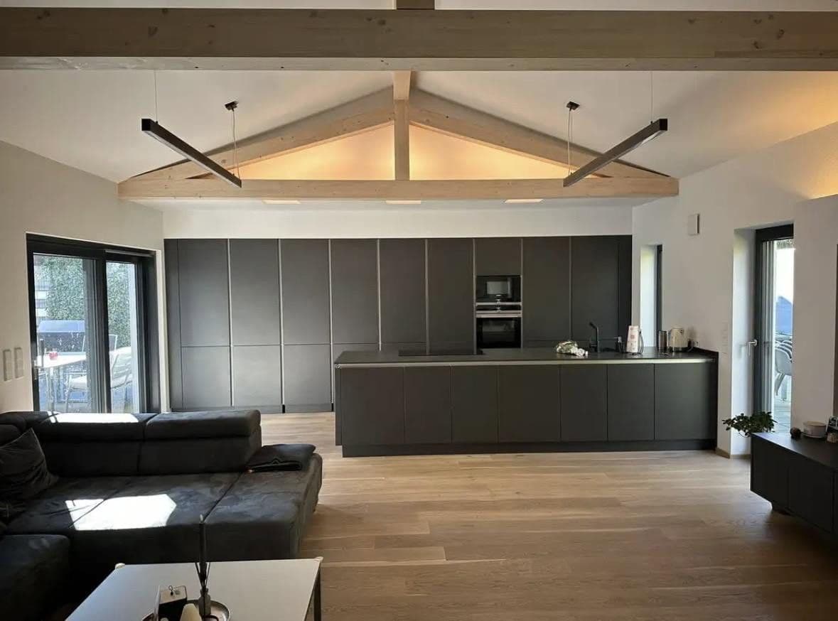 Predaj domu 264 m², pozemek 810 m², Heldenstein, Bavorsko Predaj domu 264 m², pozemek 810 m², Heldenstein, Bavorsko